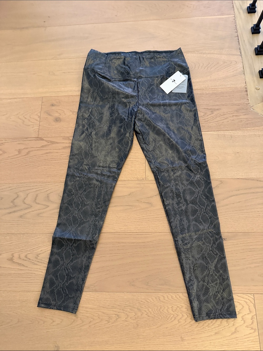 7 For All Mankind Black Snakeskin Print Leggings